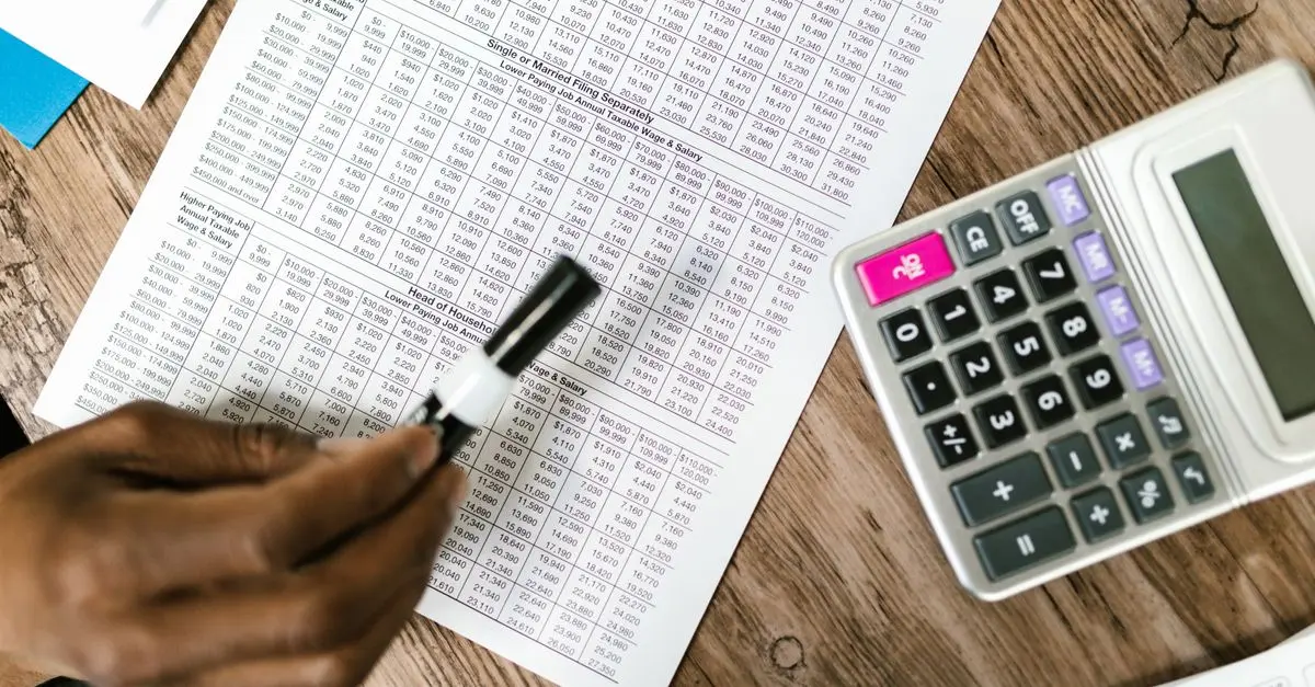 Comment Estimer Efficacement Vos Économies de Rachat de Crédit